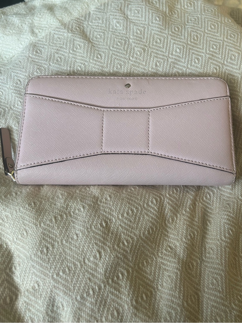 Kate spade 2 park avenue saffiano leather Lacey wallet